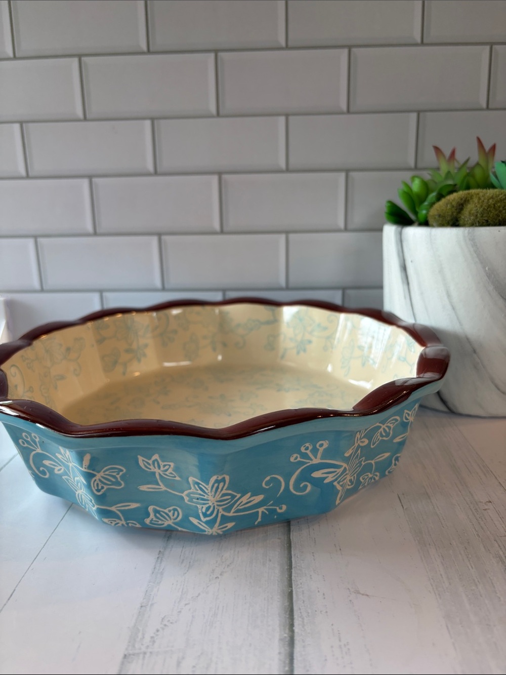 Temp-Tations Turquoise Floral Ceramic Pie Dish with Brown Scalloped Rim